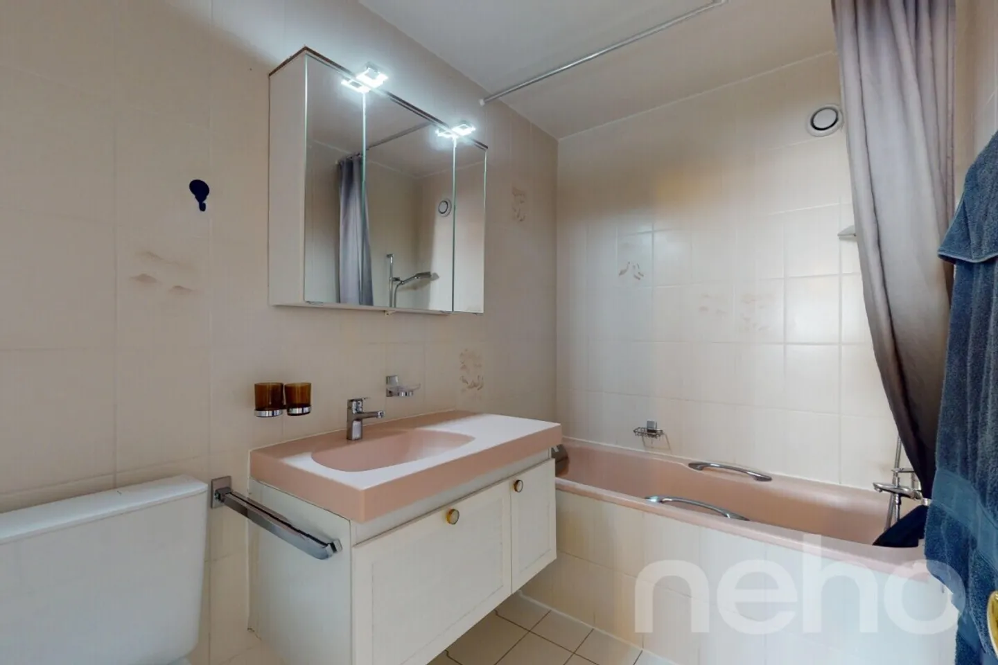 Very nice apartment renovated in 2020, ideal location - Photo 10 of 12