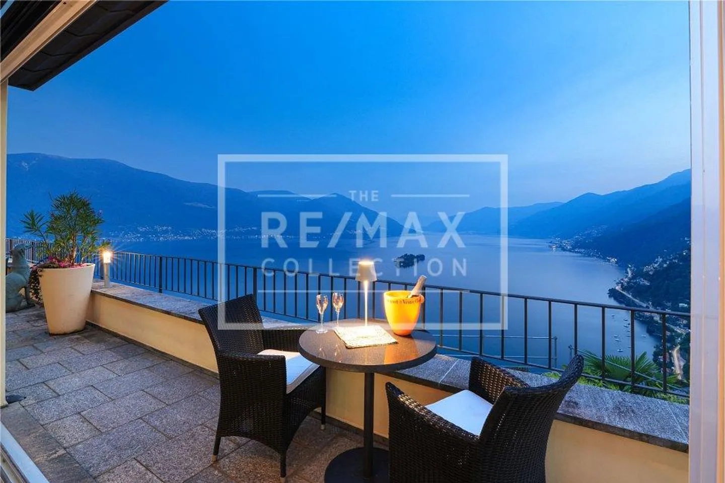 Exclusive 6.5-room apartment in a dream location - Photo 1 of 13