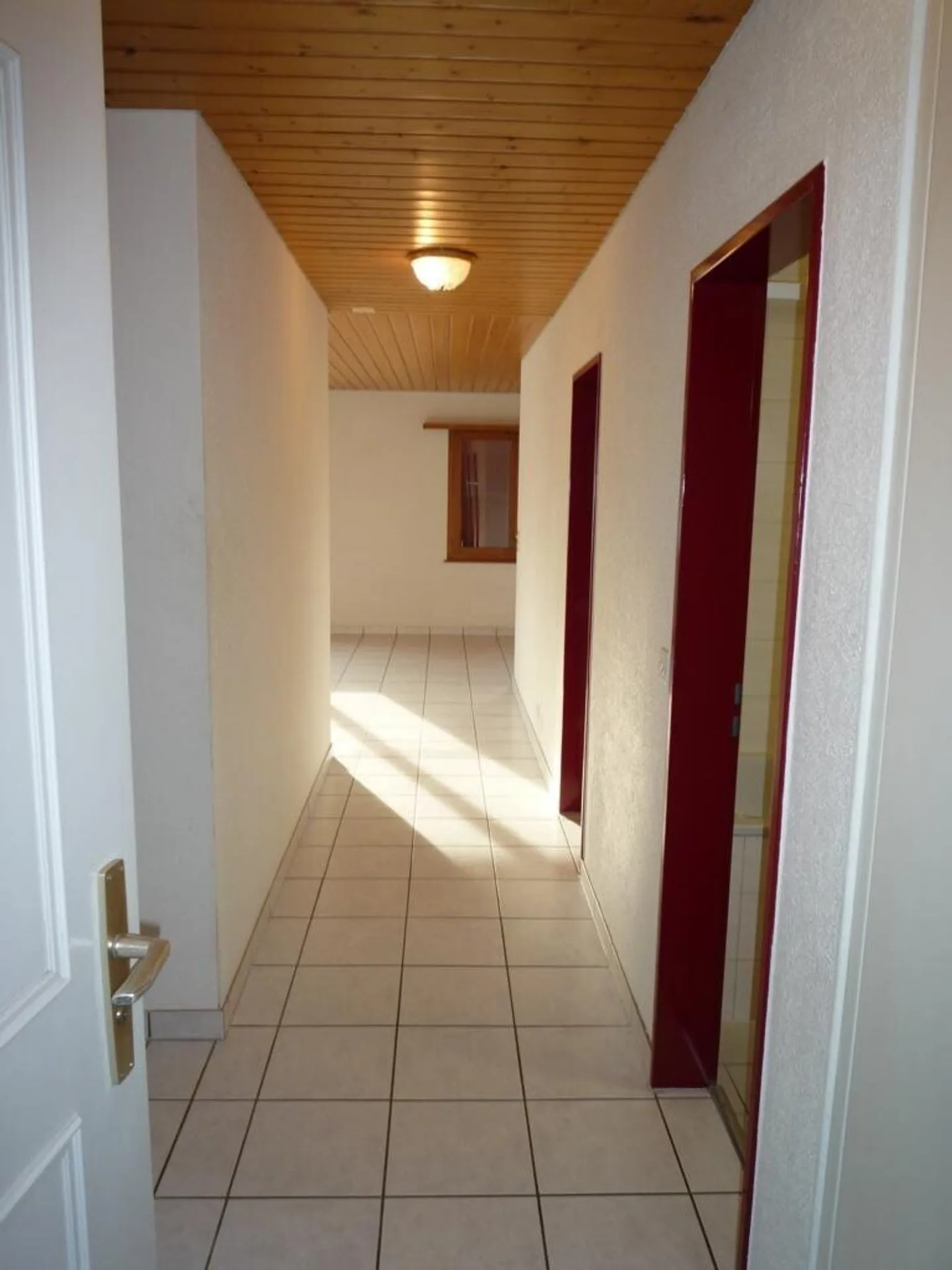Attraktive 3.5-Zimmerwohnung EG mit Grillplatz - Foto 8 von 9