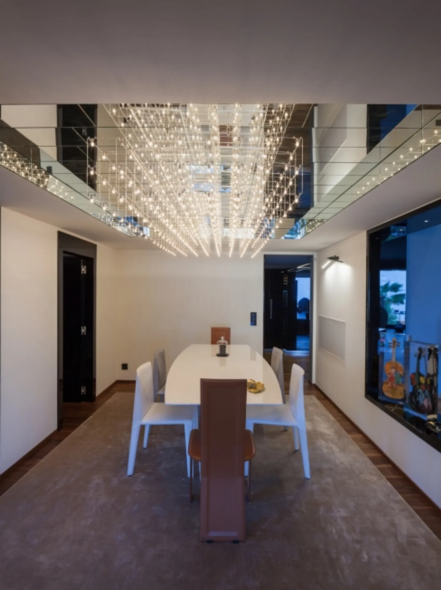 Modern Luxury Villa with Lake Lugano View, Swimming Pool and Boat Dock - Photo 9 of 20