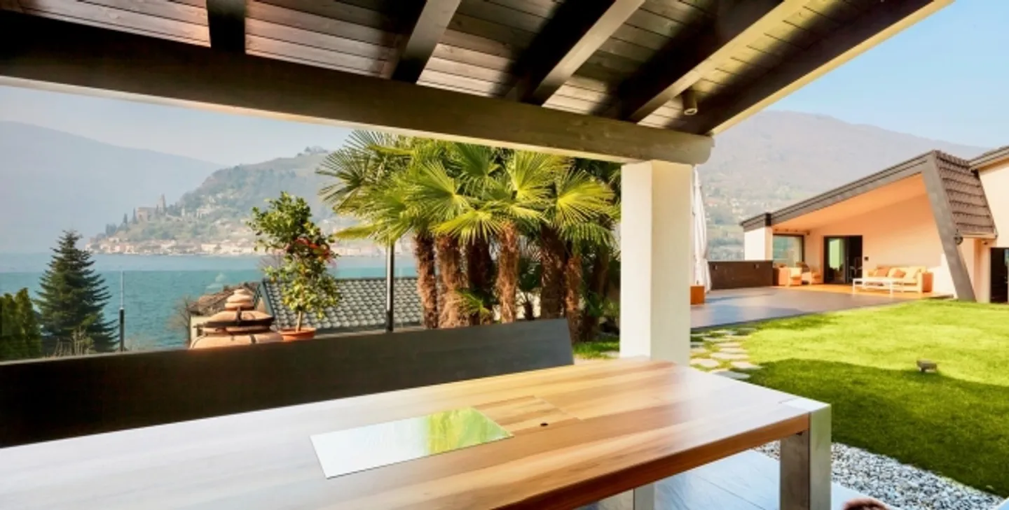 Modern Luxury Villa with Lake Lugano View, Swimming Pool and Boat Dock - Photo 5 of 20