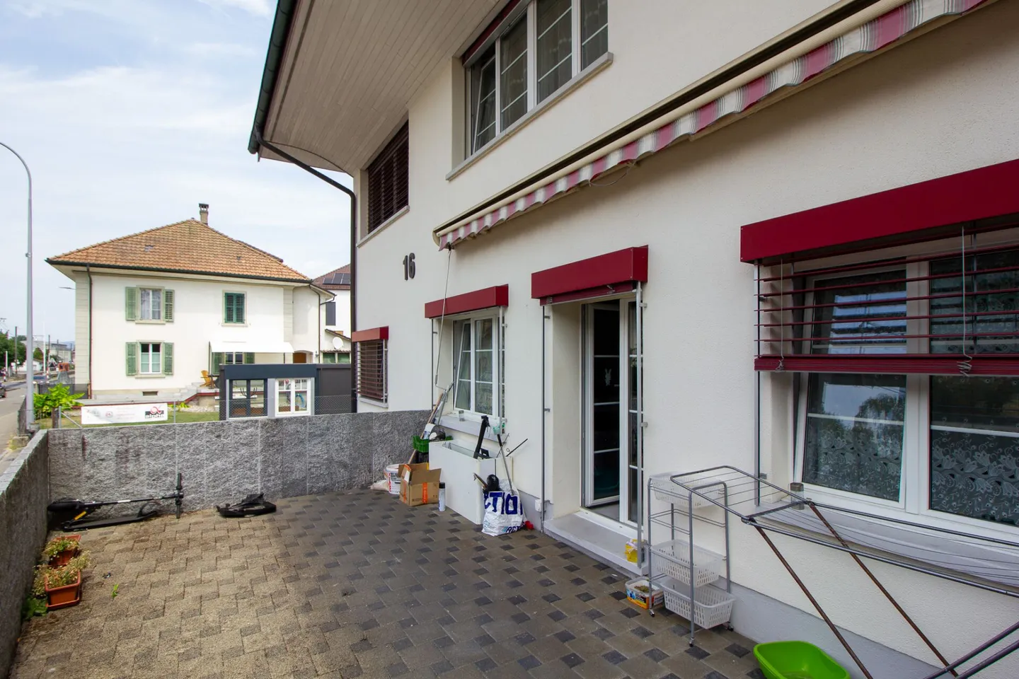Ampio appartamento al piano terra situato nel centro di Hirschthal - Foto 7 di 8