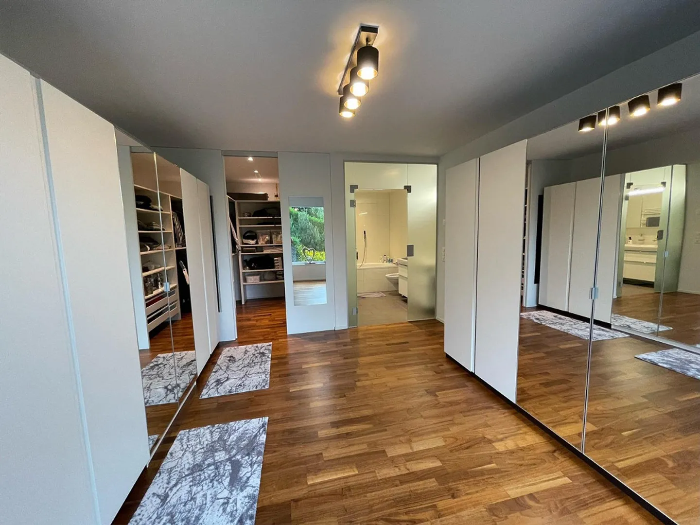 Modern apartment with large terrace and Säntis view - Photo 10 of 13