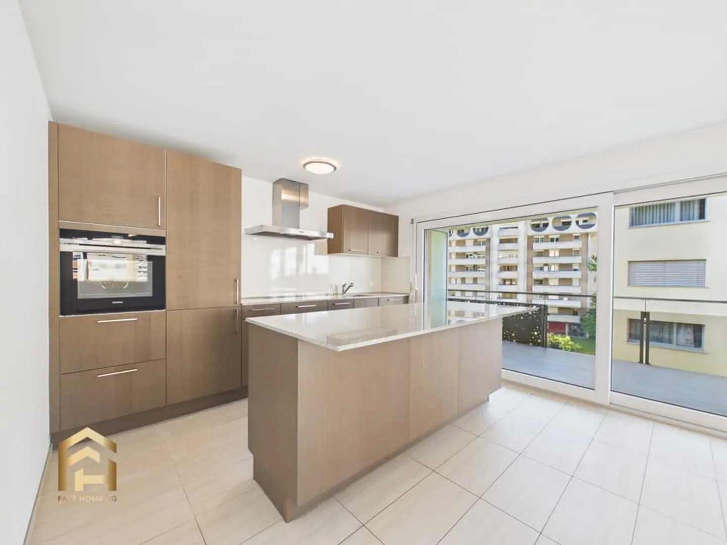 Spacious Family Apartment in Central Location in Naters - Photo 2 of 13