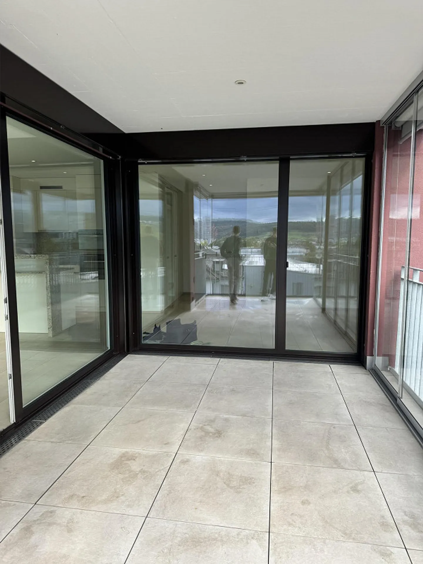 Beautiful 2.5 Room Apartment with Everything the Heart Desires - Photo 11 of 12