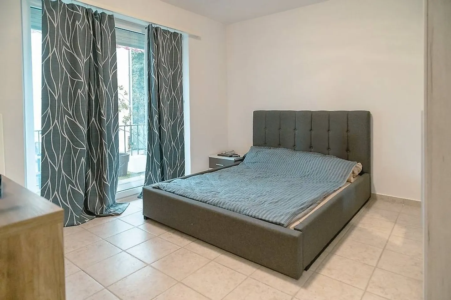 Merveilleuse résidence à Solduno, TI - Appartement 3.5 pièces - Photo 3 sur 7