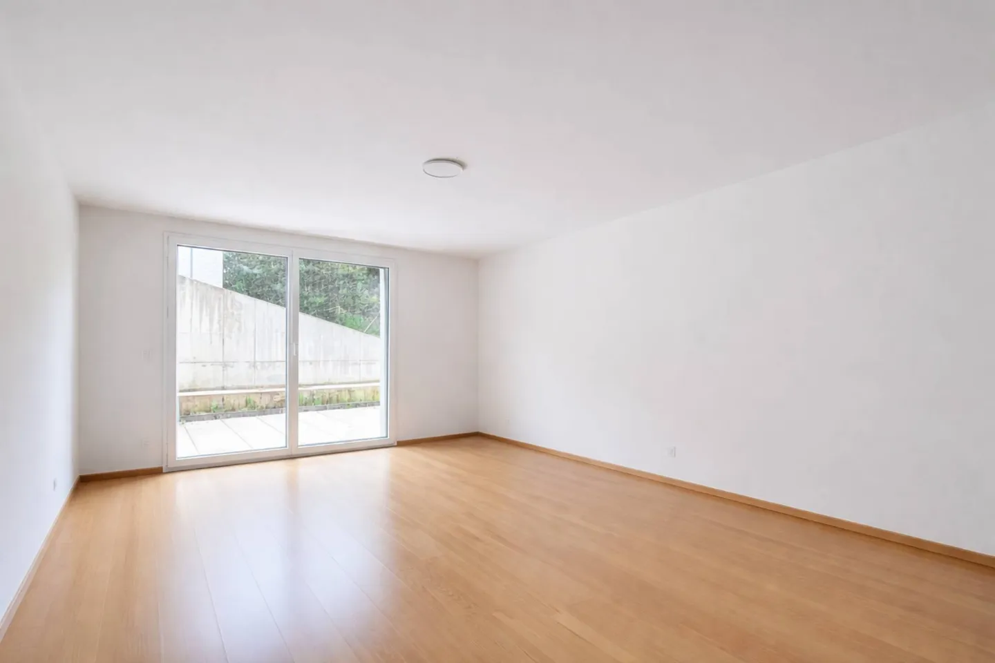 Geräumige Wohnung mit Garten - Foto 11 von 13