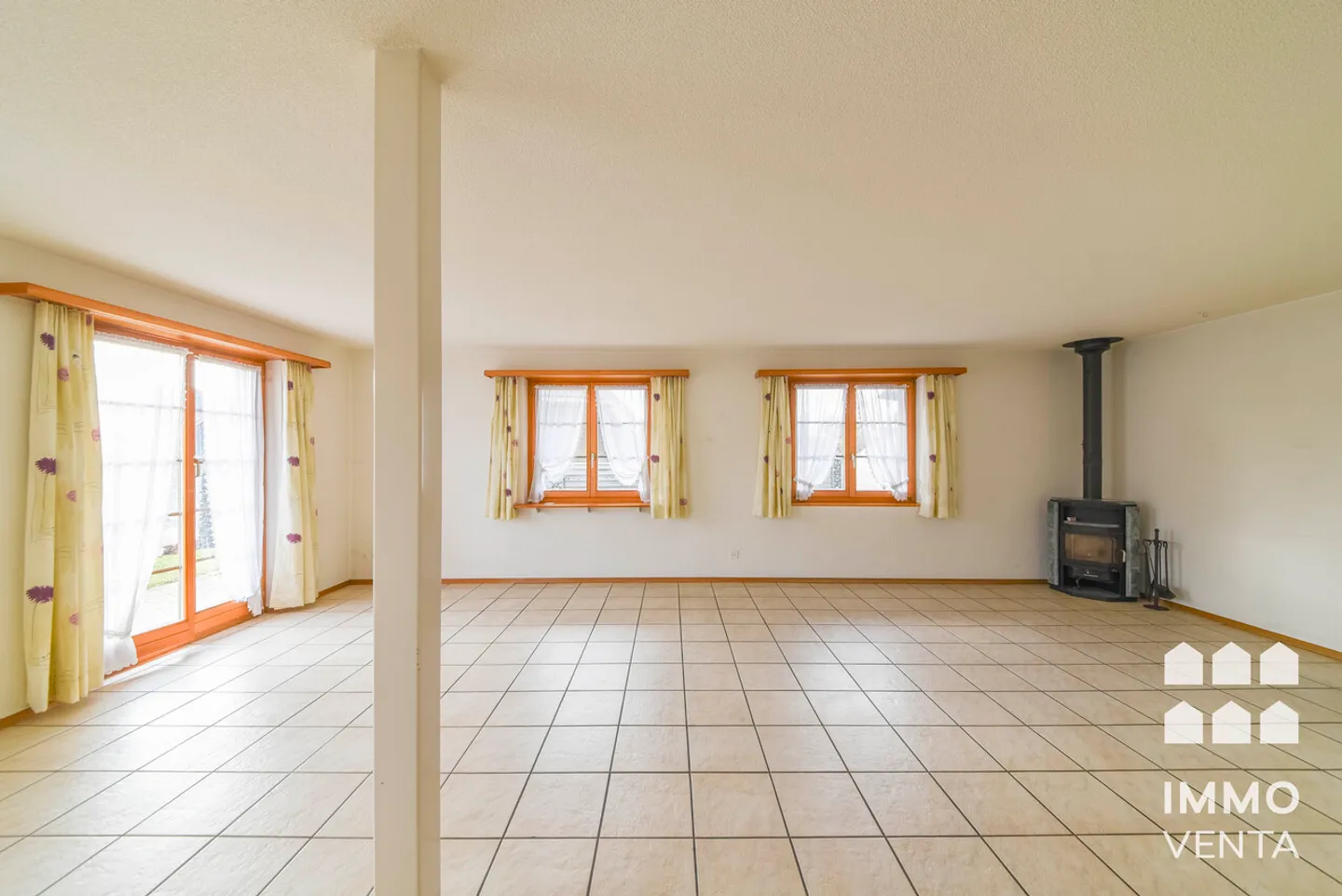 Charmante Maison Individuelle à Lüterswil - Photo 1 sur 36