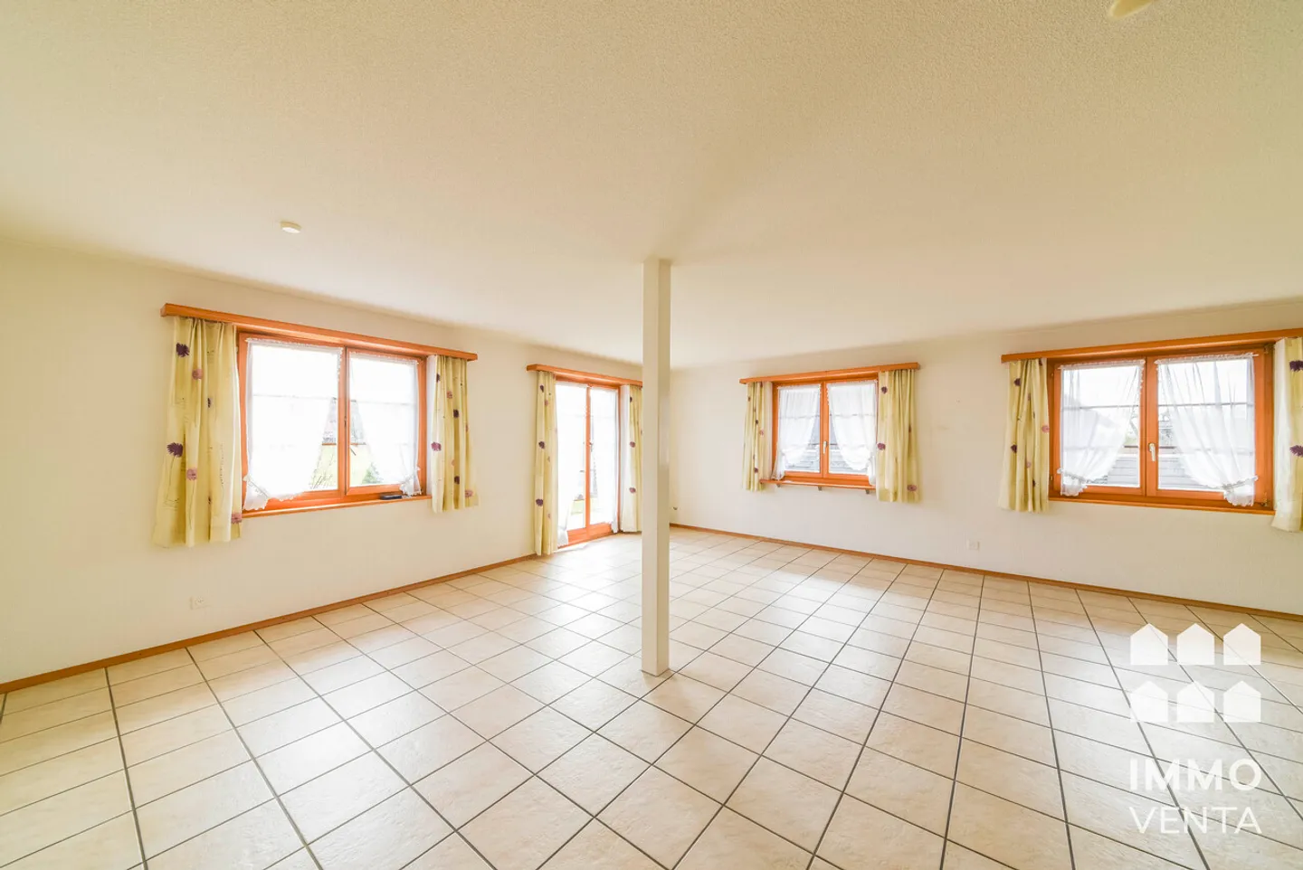 Charmante Maison Individuelle à Lüterswil - Photo 8 sur 36