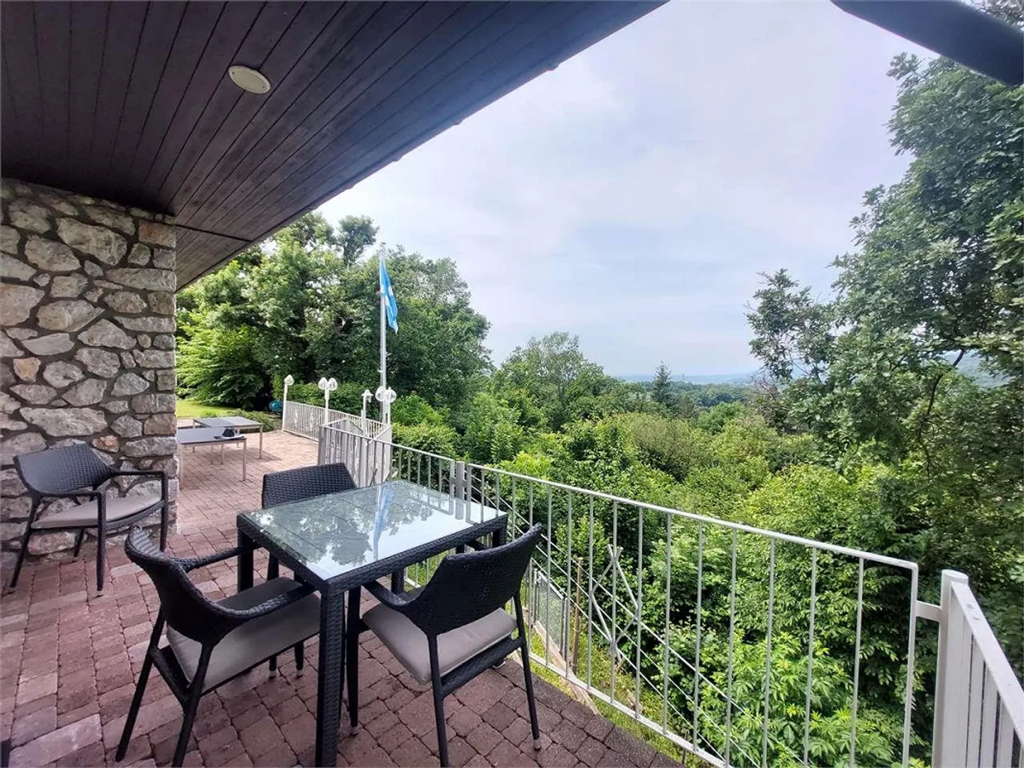 2514_Tremona, magnifique villa dans la verdure - Photo 10 sur 13