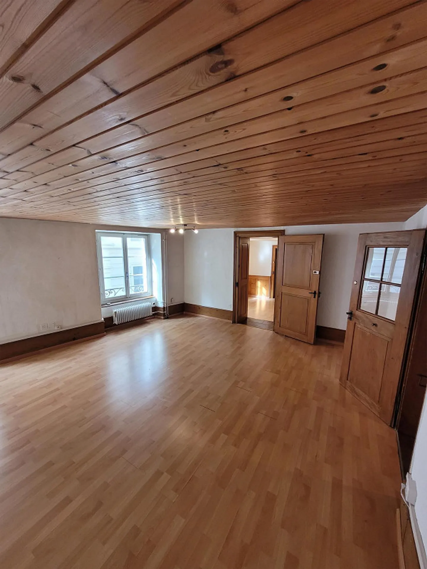 Cozy 4-room apartment in the old town of Liestal - Photo 1 of 9