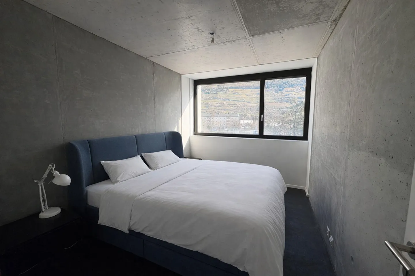 Modern möbliertes 3,5-Zimmer-Apartment im 2. Stock - Foto 6 von 12