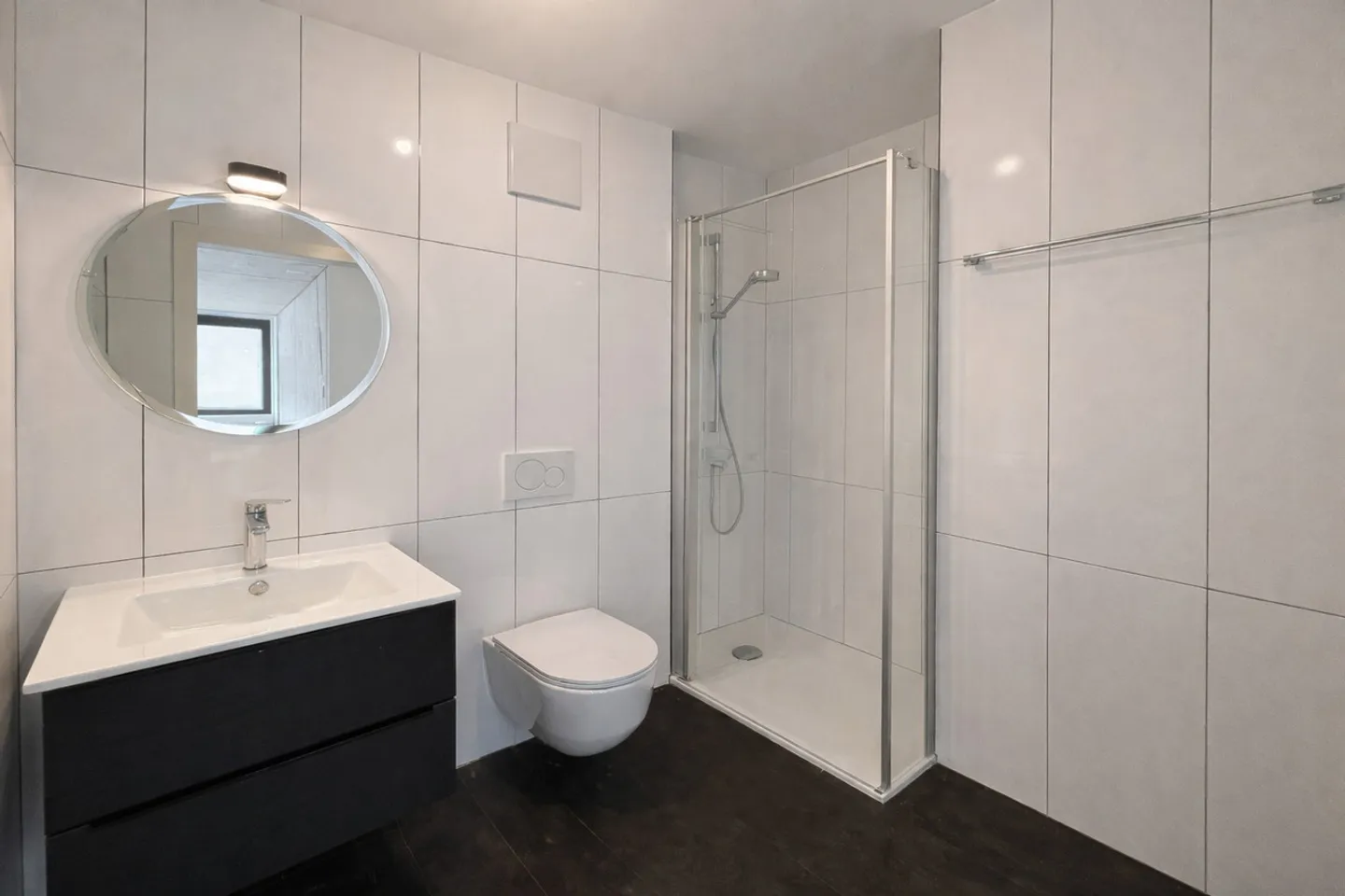 Modern möbliertes 3,5-Zimmer-Apartment im 2. Stock - Foto 9 von 12