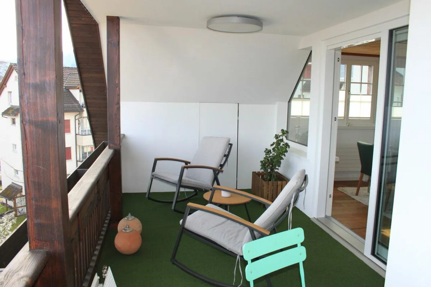 Ampio, luminoso e recentemente ristrutturato appartamento mansardato - Foto 11 di 19