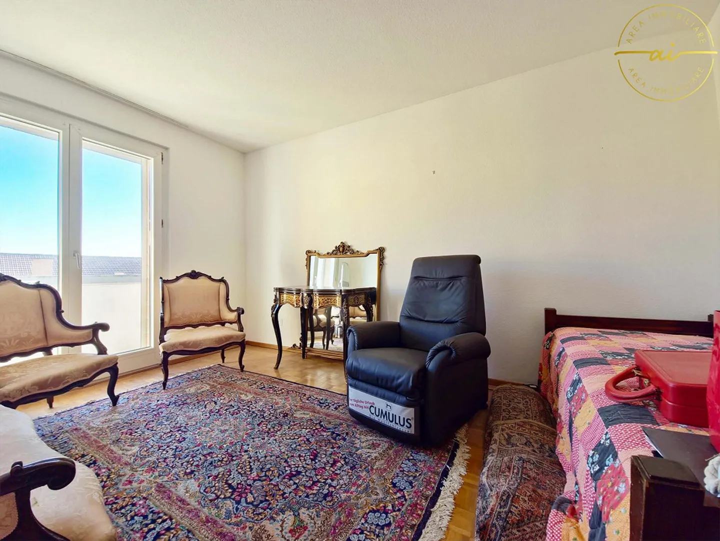 Appartamento 3.5 locali in una posizione tranquilla e ben collegata a Morbio - Foto 9 di 13