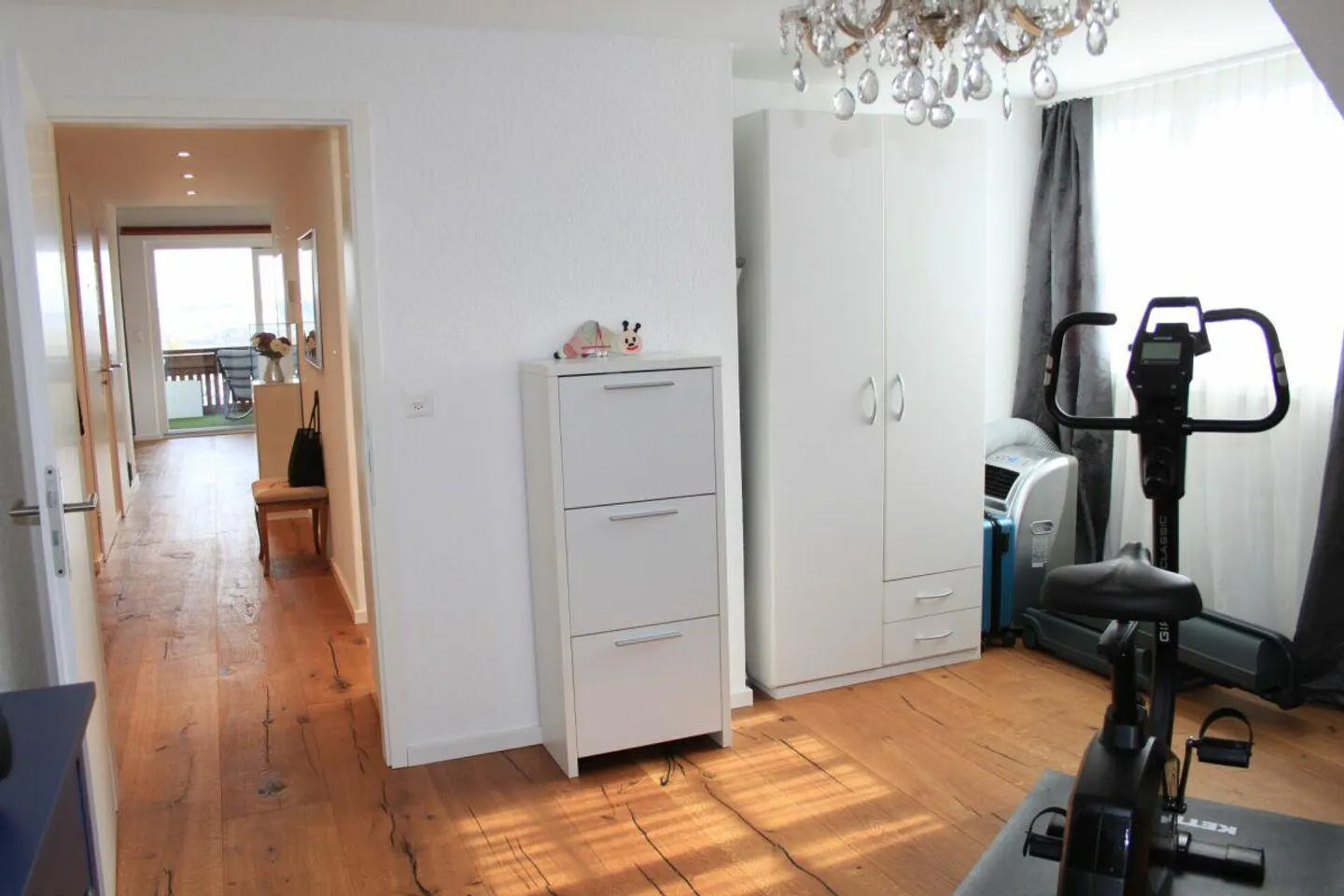 Ampio, luminoso e recentemente ristrutturato appartamento mansardato - Foto 15 di 19