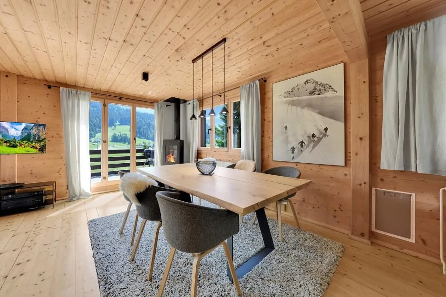 Exclusive 5.5-room chalet in unobstructed location in Wild... - Photo 3 of 13