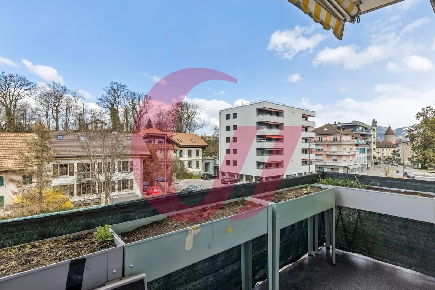 Appartement de 4.5 pièces au centre-ville de Bulle ! - Foto 1 von 10