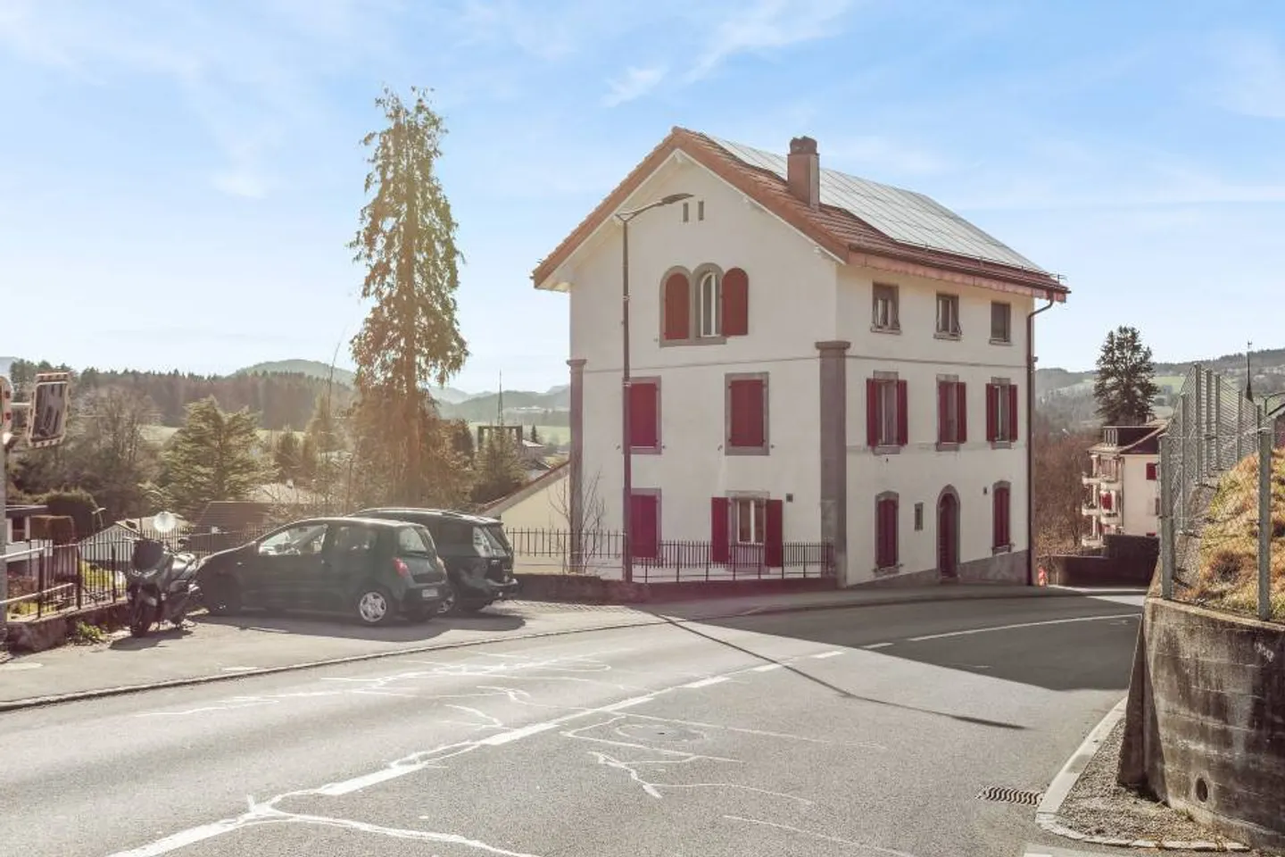 Proprietà redditizia idealmente situata a Oron - Foto 1 di 1