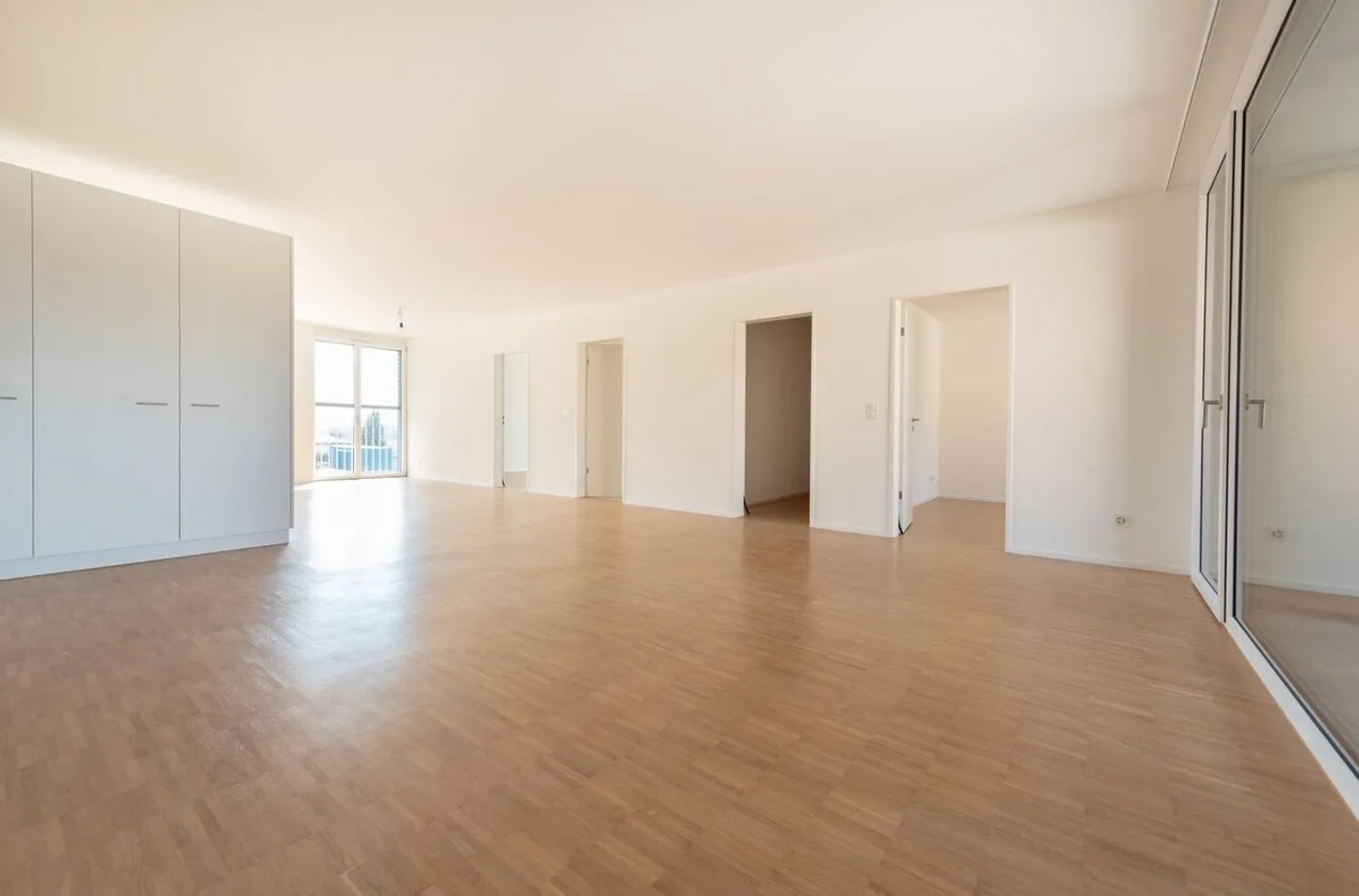 Moderne 3.5-Zimmer-Wohnung am Jurasüdfuss - Foto 2 von 10
