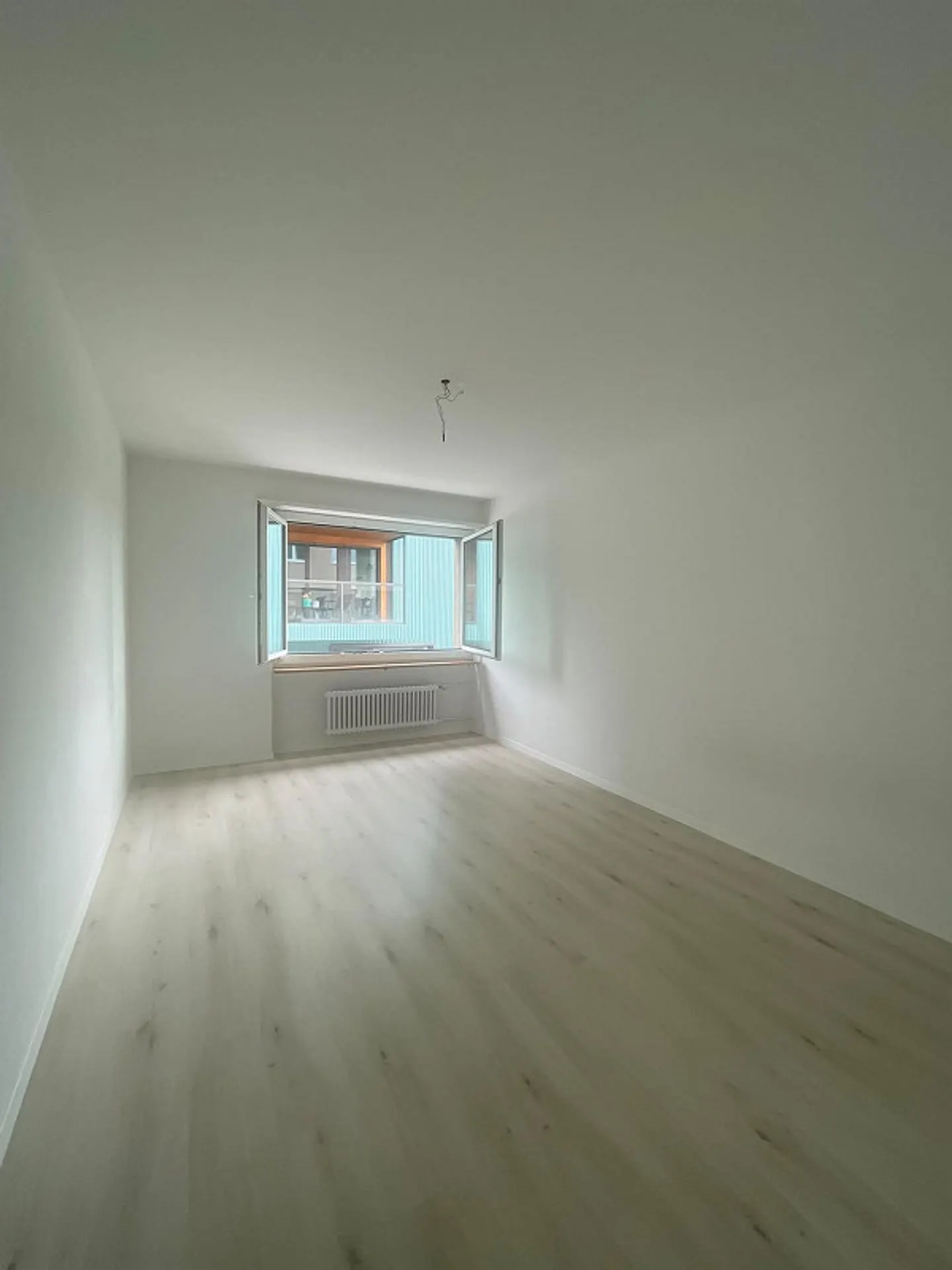 Charmante Wohnung in Dübendorf - Foto 1 von 3