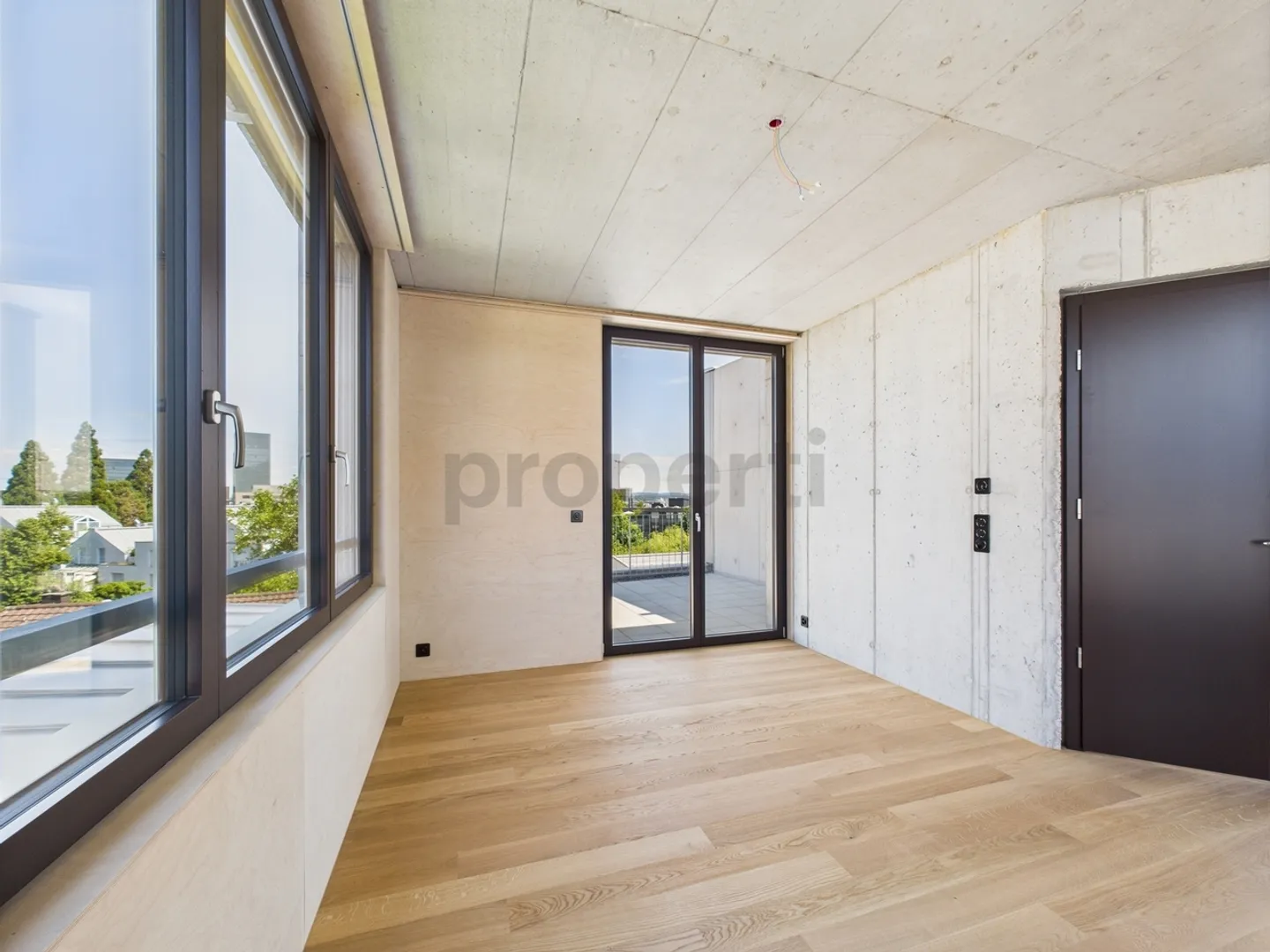 Elegante appartamento attico di 2,5 stanze con terrazza privata sul tetto a Zurigo - Foto 6 di 12