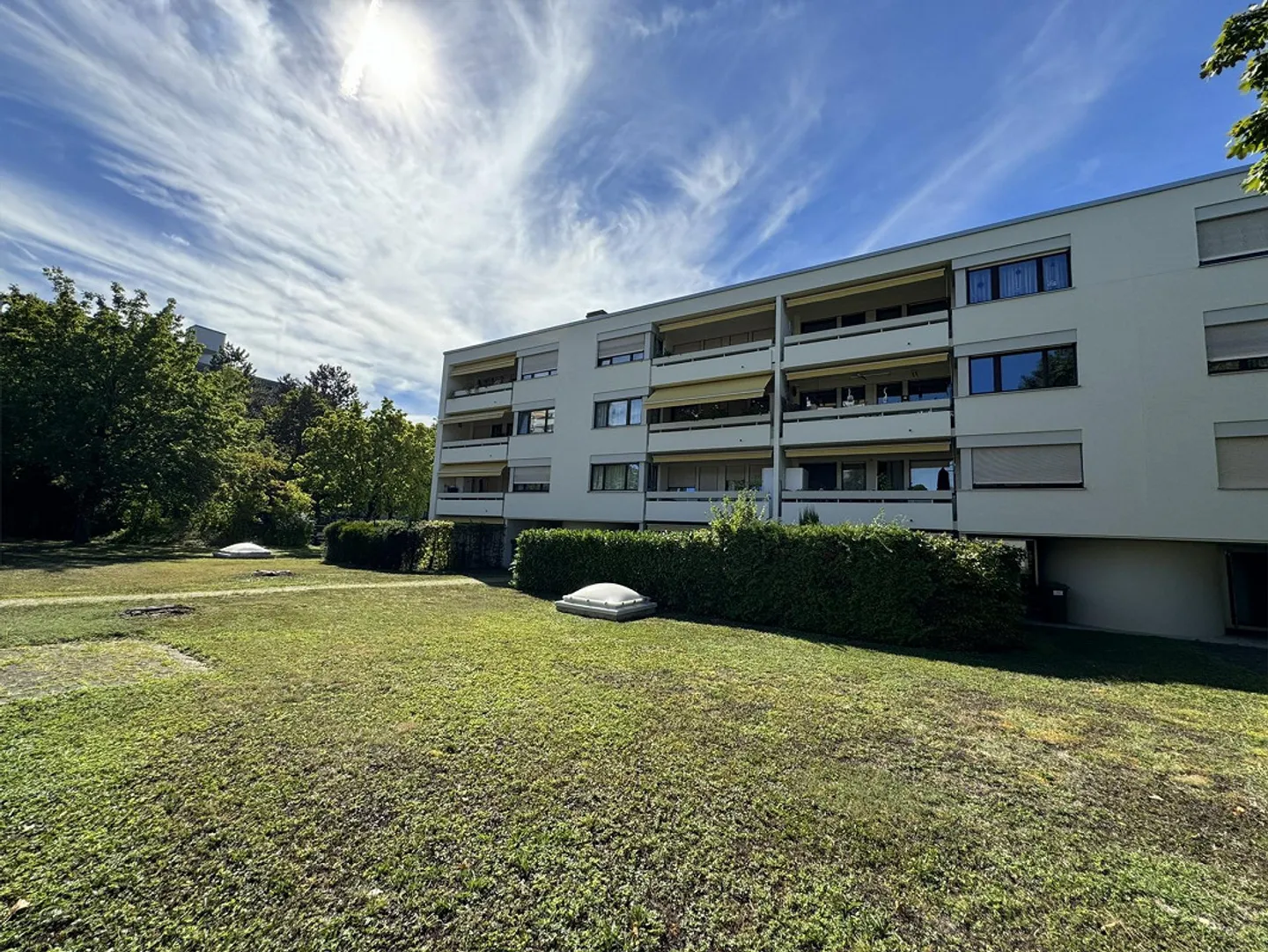 1.5-room apartment with patio & garden, plus parking garage - Photo 16 of 17