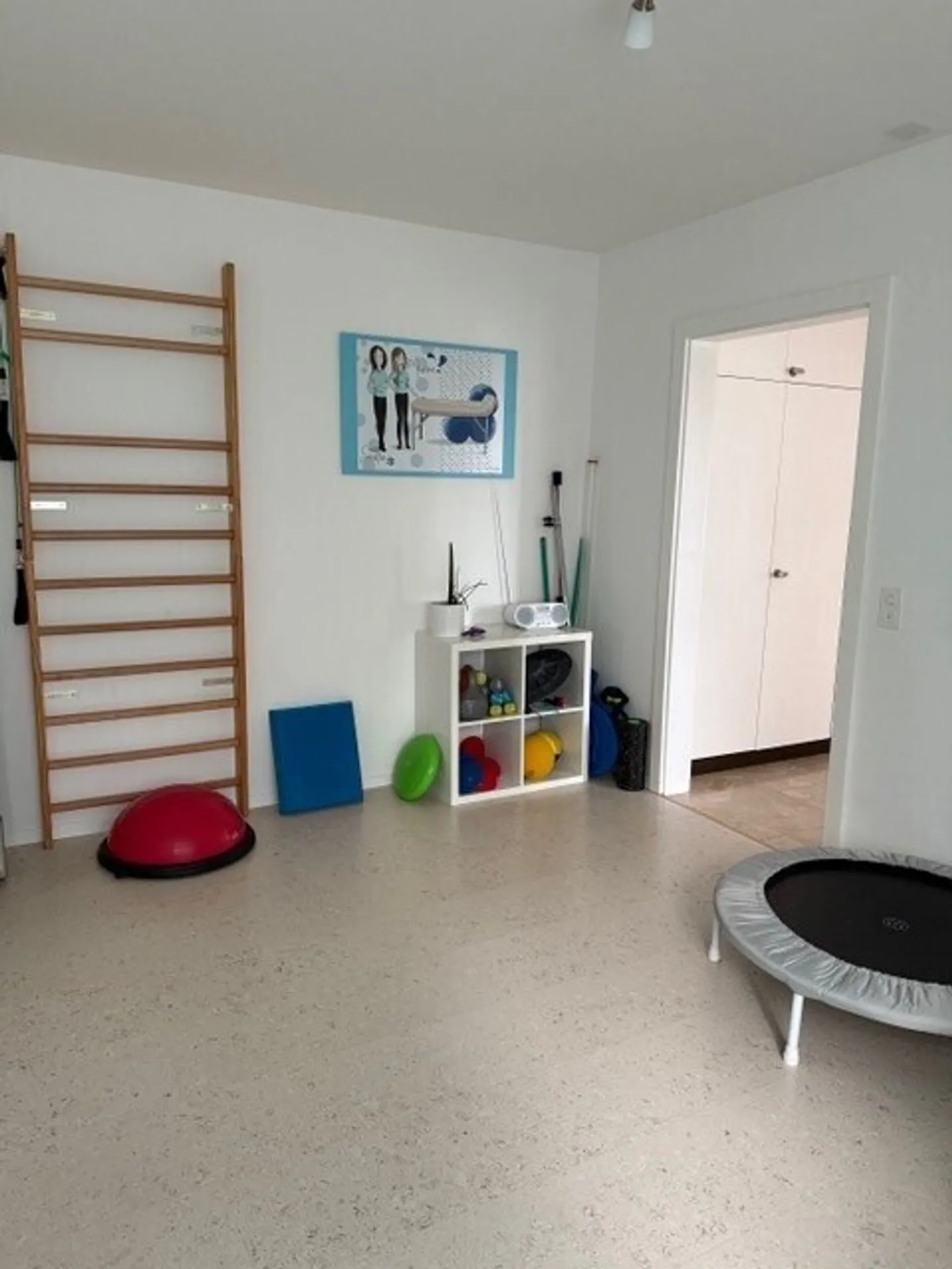 In einer Gruppenpraxis, helle 4-Zimmer-Räume zu vermieten - Foto 10 von 11