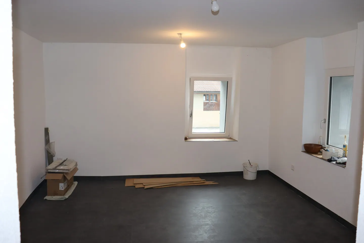 Charming two-family house in the heart of Salgesch - Photo 2 of 13