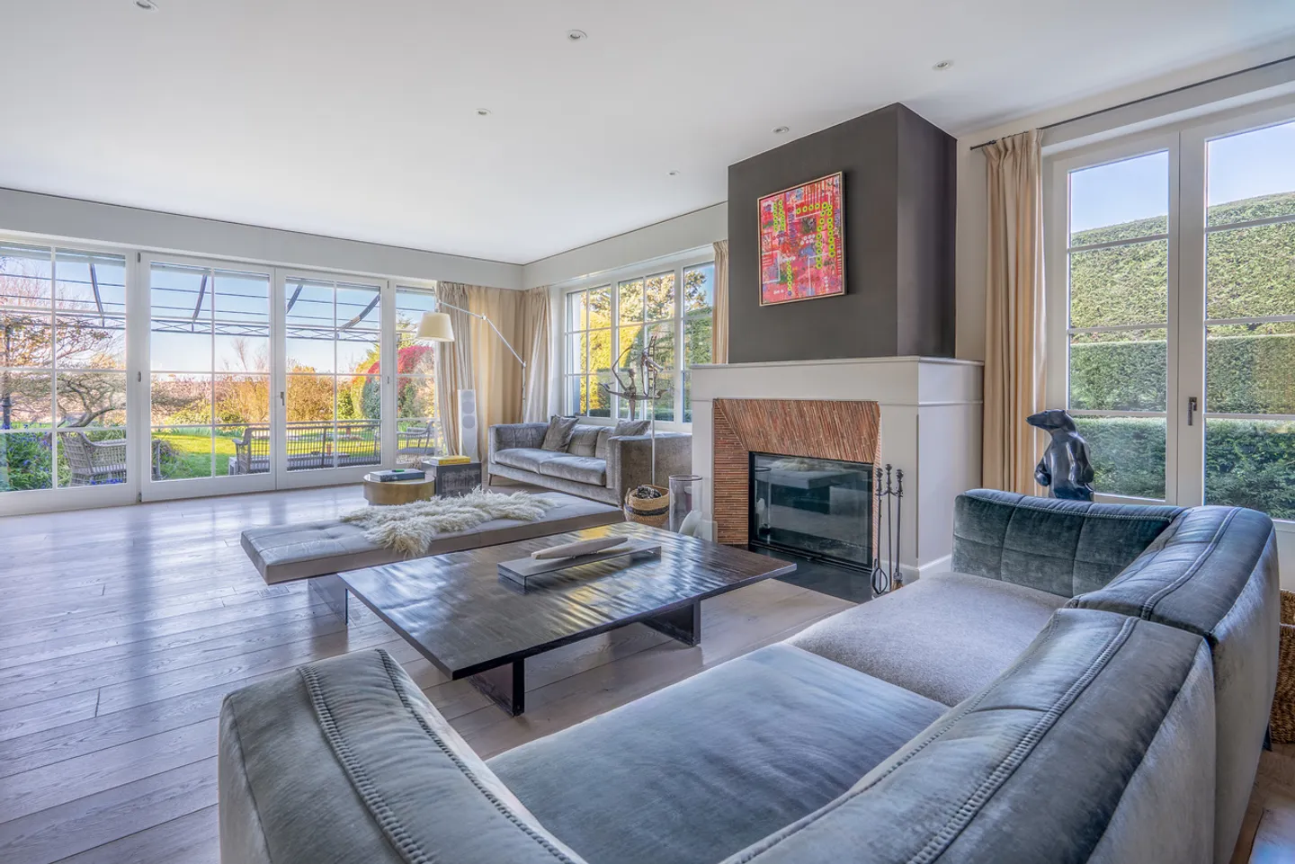 Elegante Villa mit Seeblick - Foto 10 von 27