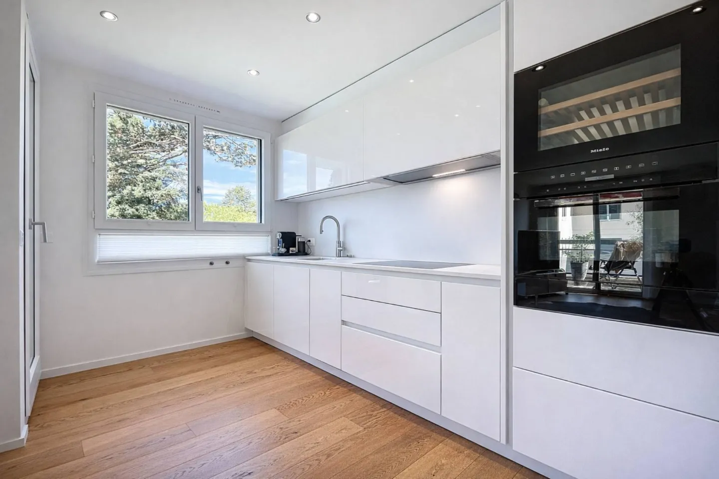 Renovated Apartment in Prilly - Photo 4 of 11