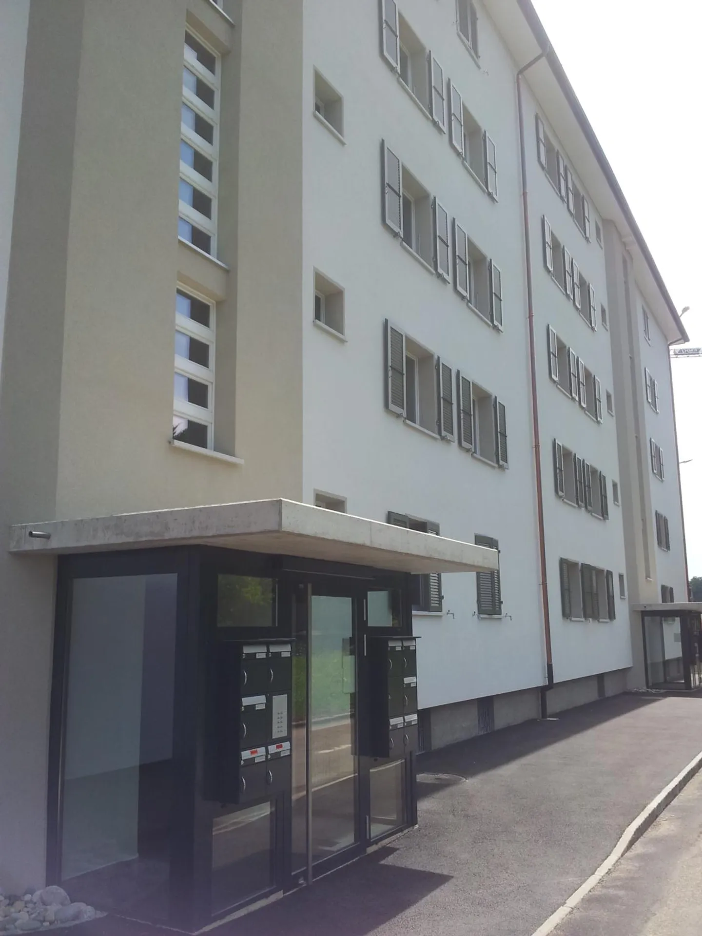 Charmant appartement 4 pièces - Photo 1 sur 2