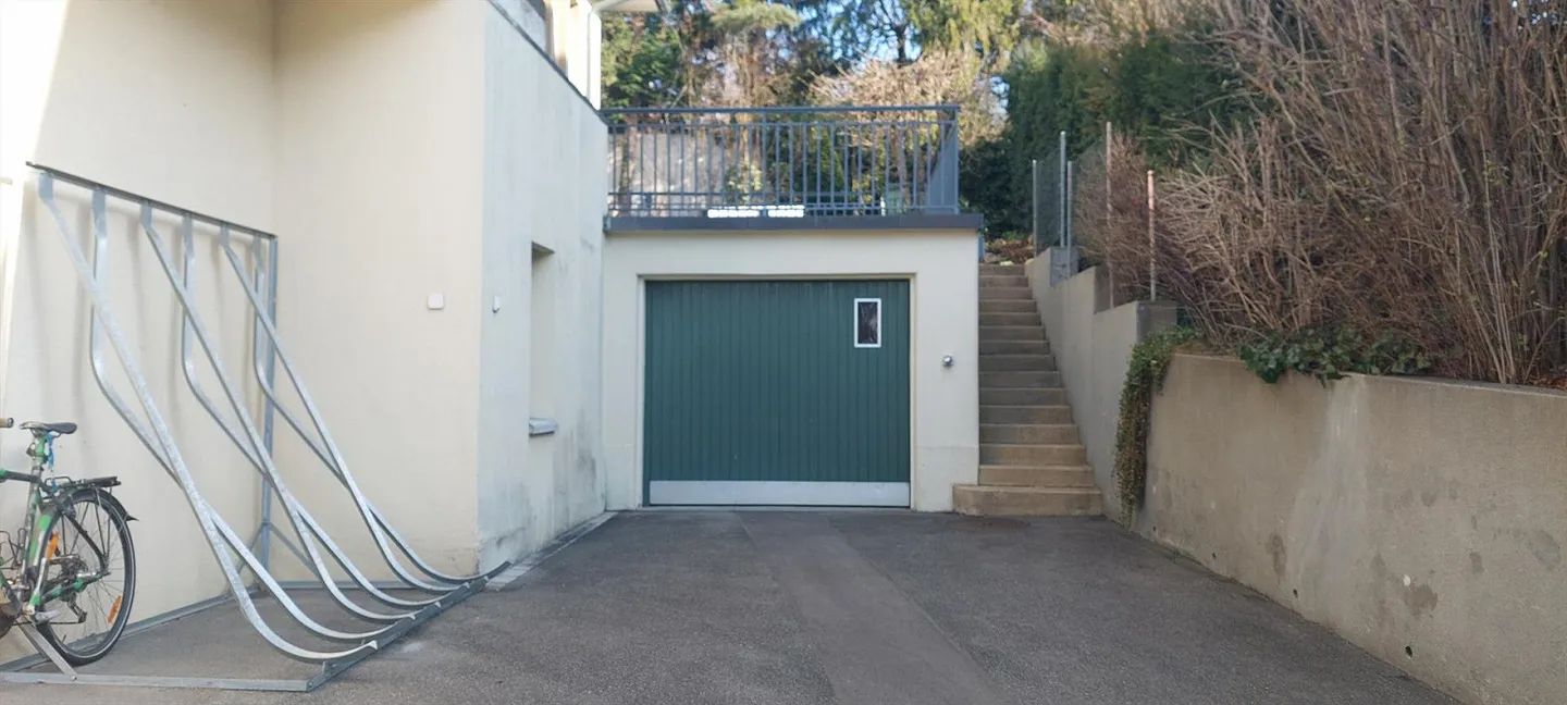 Einzelgarage zur Miete am Zürichberg - Foto 1 von 3