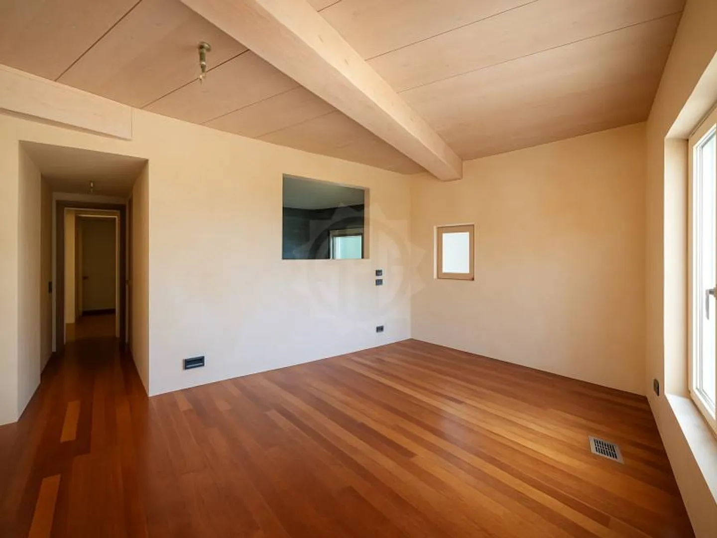 8.5-room house - Photo 3 of 8