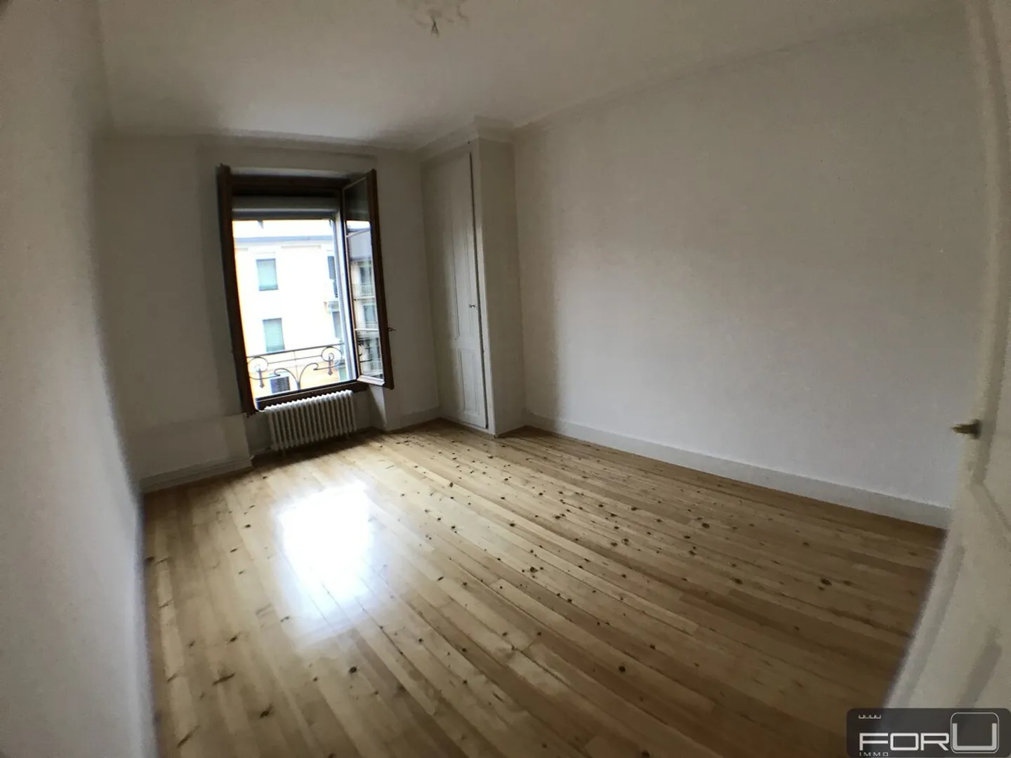 1.5 Room Apartment - Photo 2 of 6