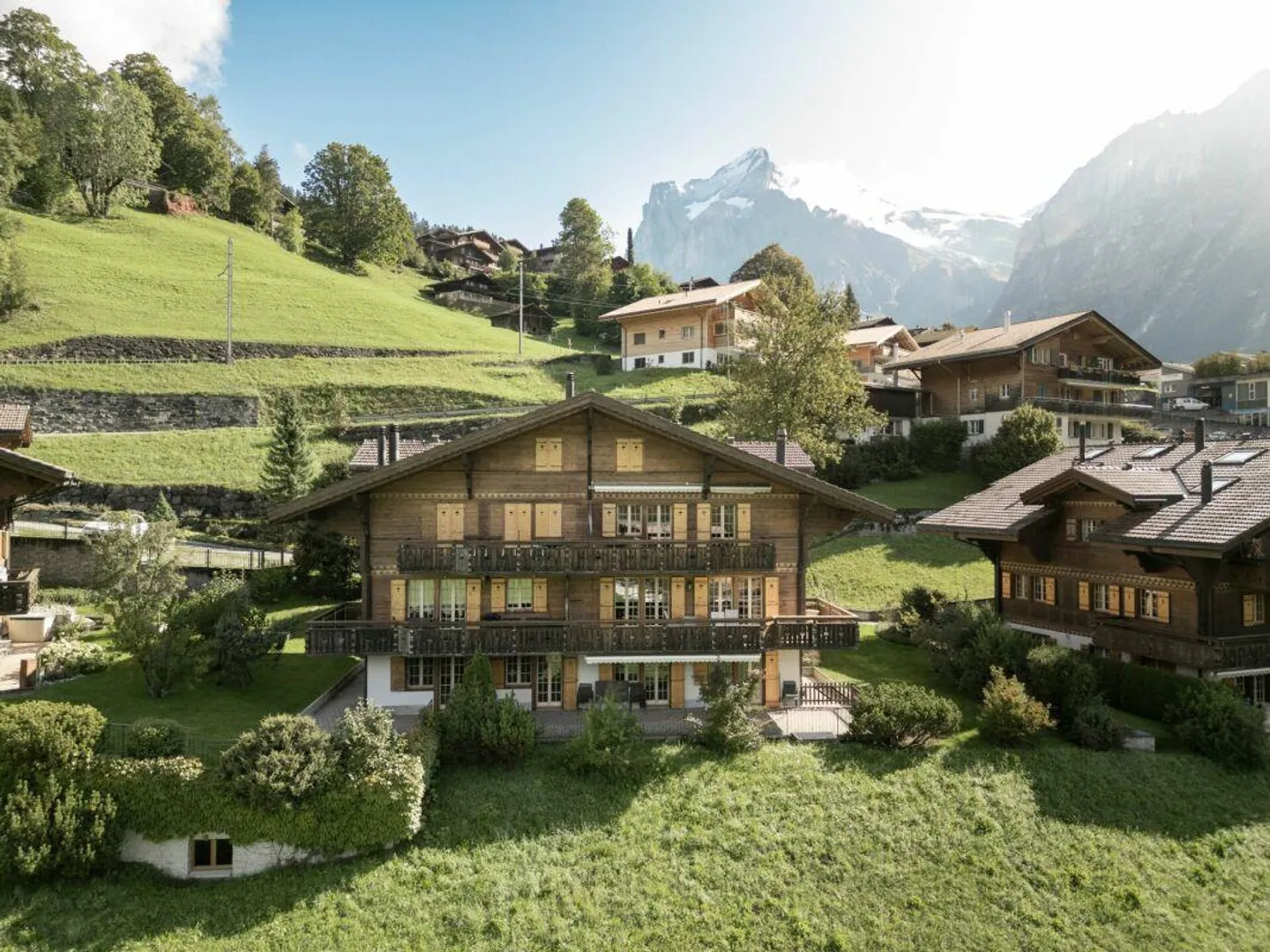 Vivre avec une vue - Appartement exclusif de 4,5 pièces dans le Chalet Nagano - Photo 1 sur 26