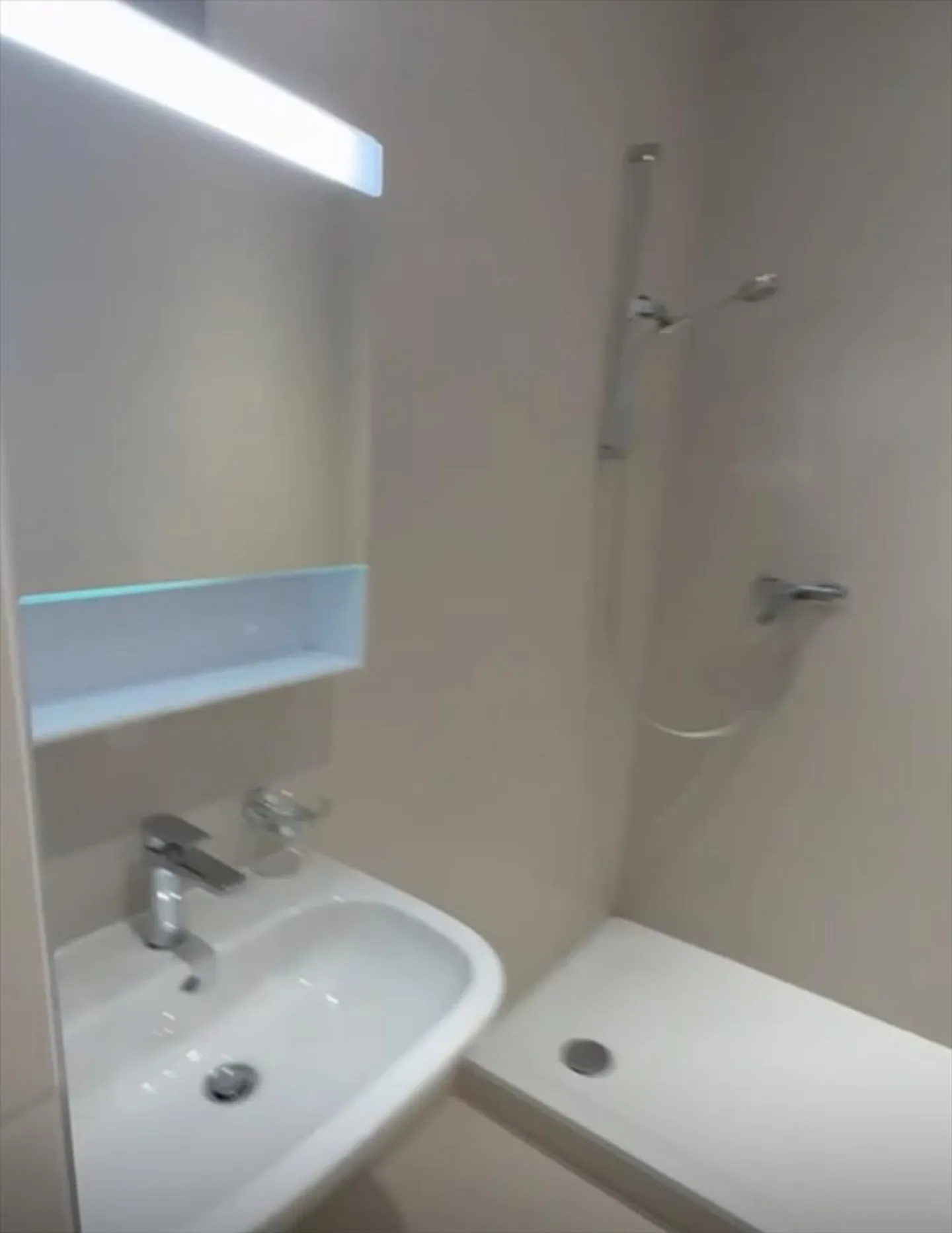 1.5 Room Apartment - Photo 6 of 6