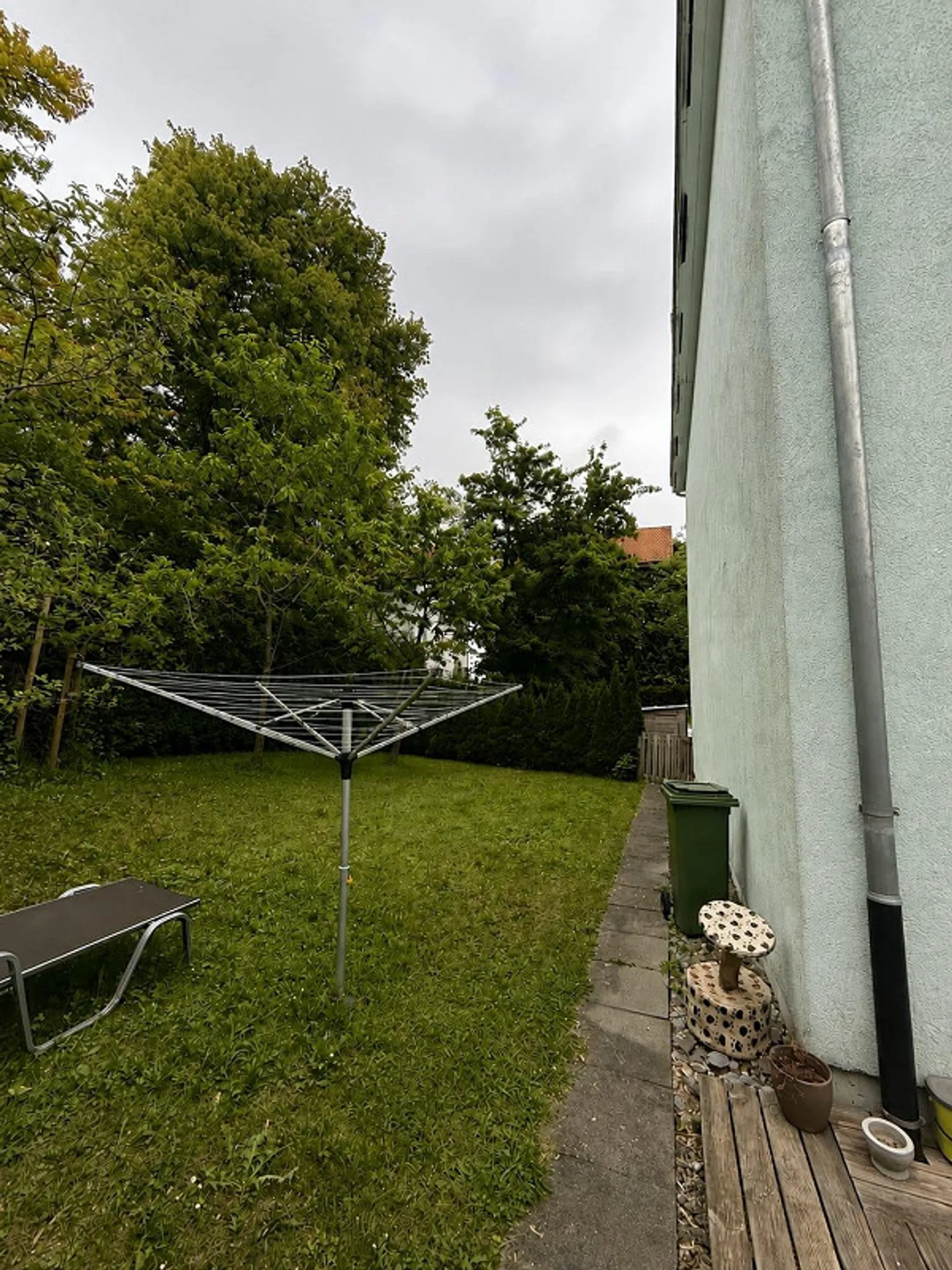 A Home with Character - 5.5-Room Corner House with Garden in ... - Photo 4 of 13