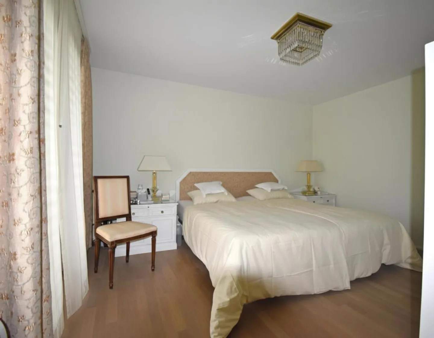 Condominium de 5,5 pièces avec charme et emplacement central - Photo 7 sur 17