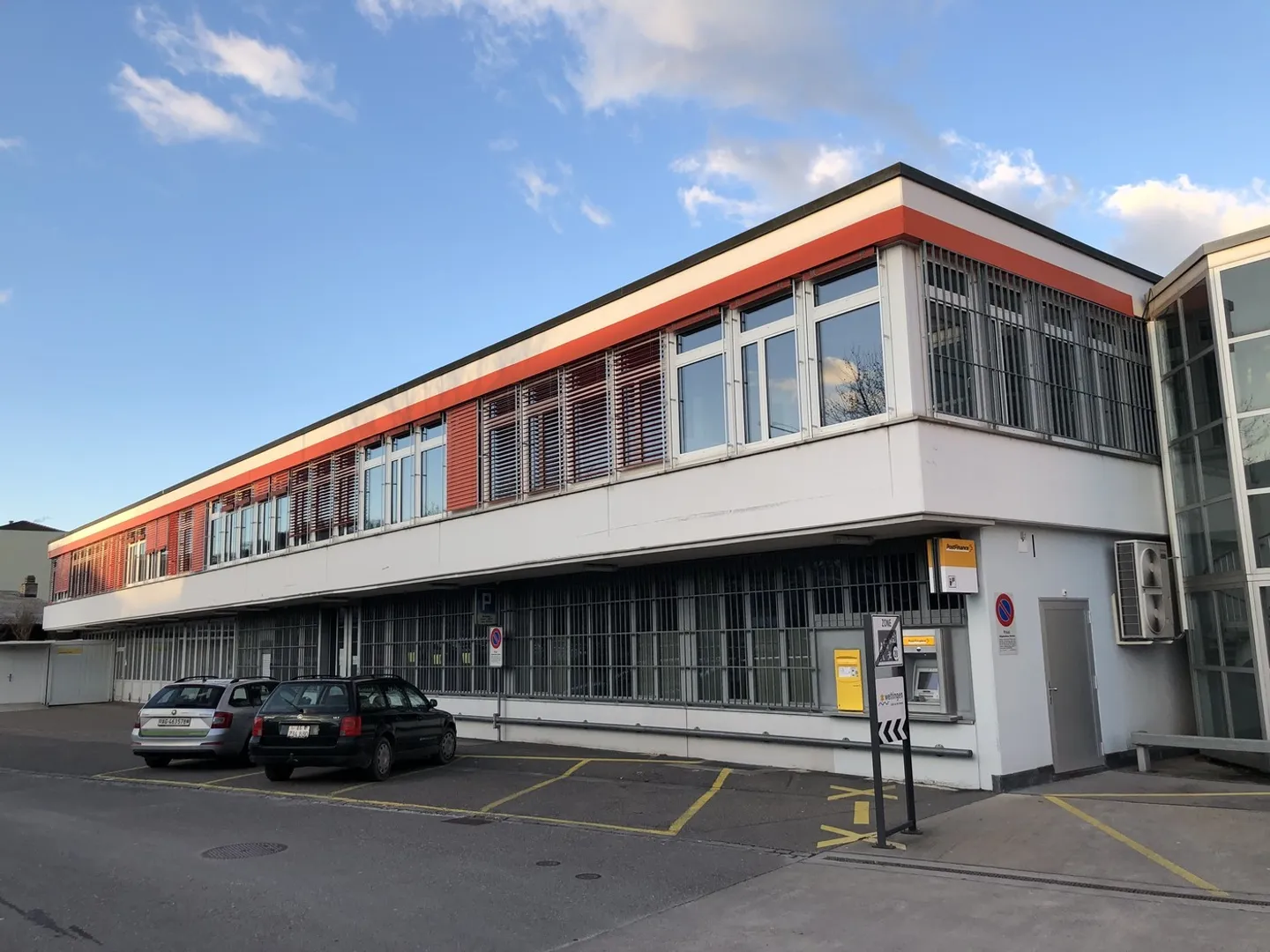 Interim rental in a central location - Photo 1 of 3