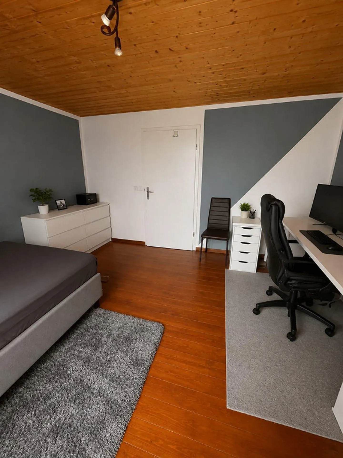A Home with Character - 5.5-Room Corner House with Garden in ... - Photo 10 of 13