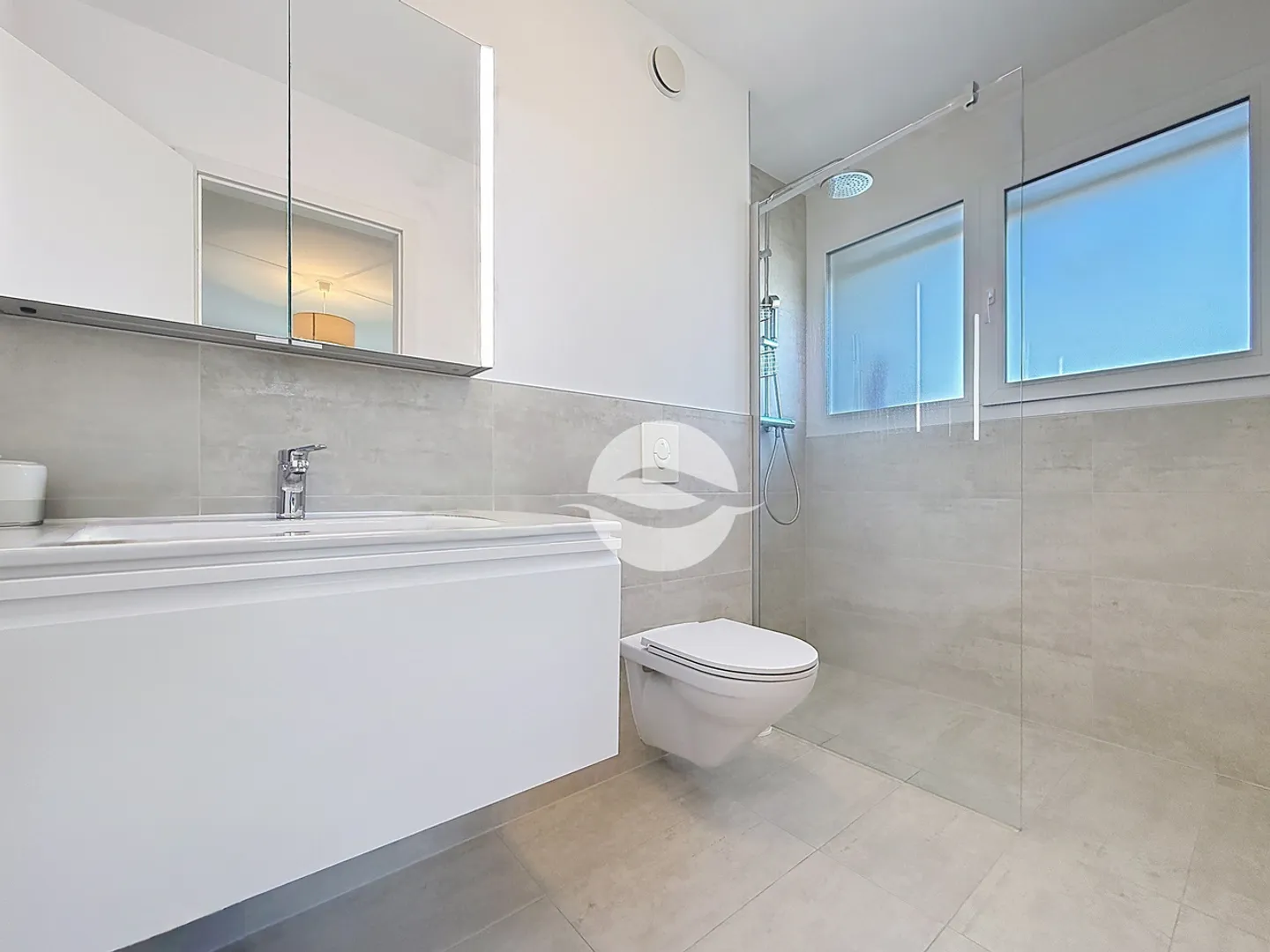 Schöne Doppelhaushälfte mit Garten - Foto 7 von 13