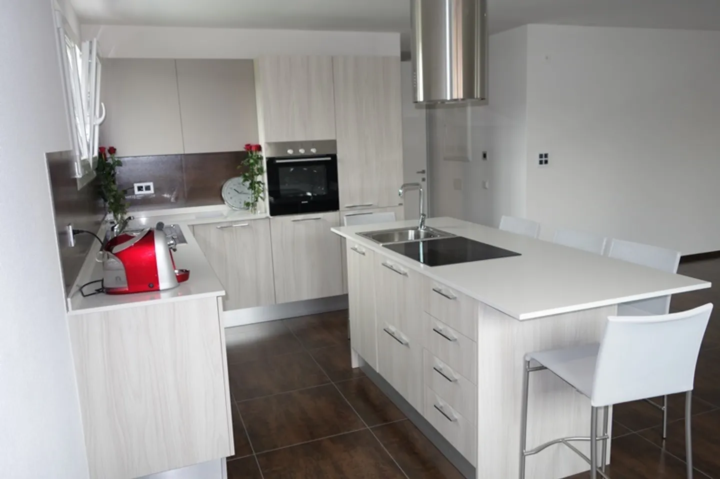 Schönes 4,5-Zimmer-Apartment in PPE, ideal gelegen und ruhig, zu einem sehr vernünftigen Preis verkauft - Foto 14 von 20