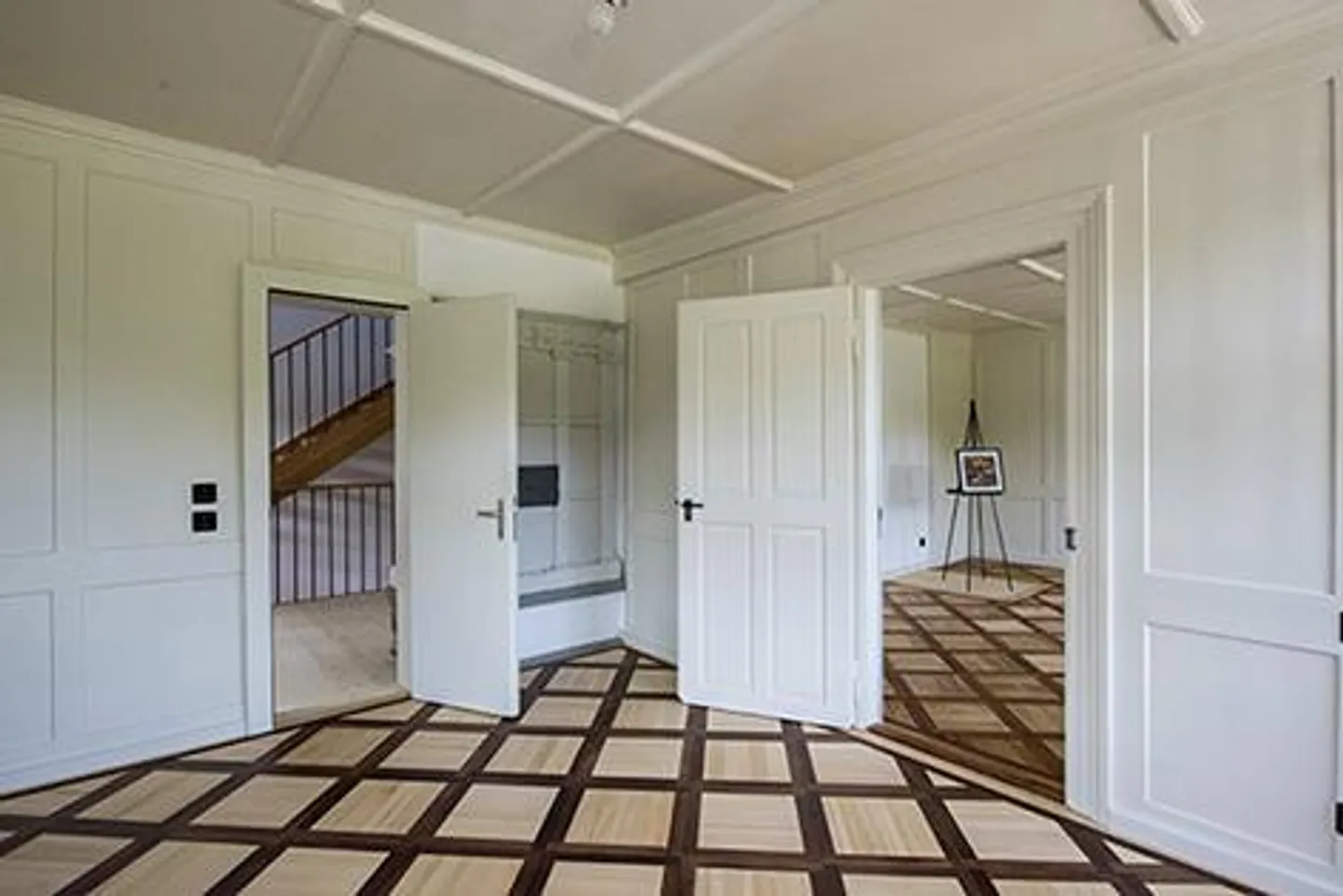 Restored 6.5-room terraced house with vaulted wine cellar and garden - Photo 7 of 14