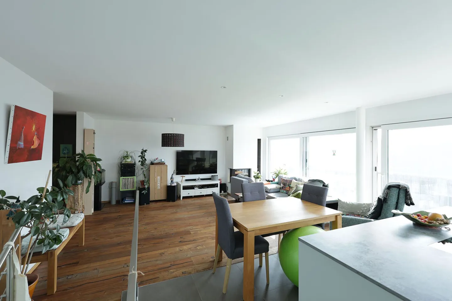 Attic duplex with 3.5 rooms and rooftop terrace - Photo 11 of 19