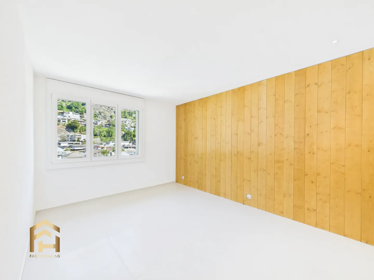Above the rooftops of Naters - Modern penthouse apartment with exclusive kitchen - Photo 9 of 13