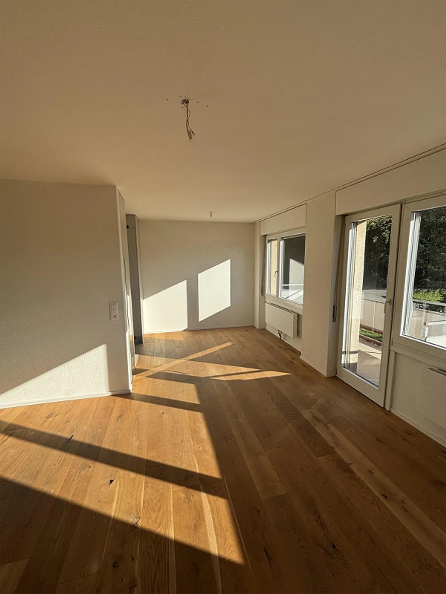 Appartement lumineux de 4.5 pièces avec une belle vue sur la verdure - Photo 1 sur 12