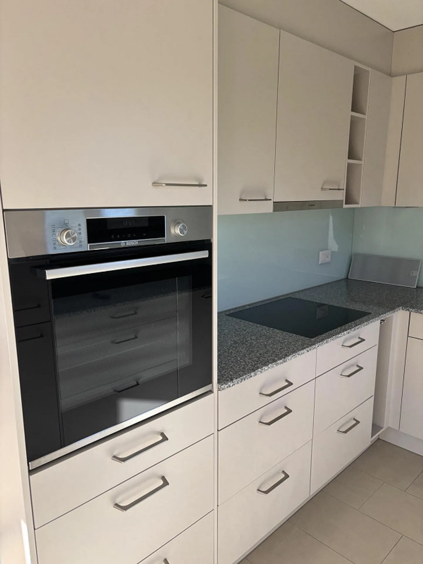Appartement lumineux de 4.5 pièces avec une belle vue sur la verdure - Photo 5 sur 12