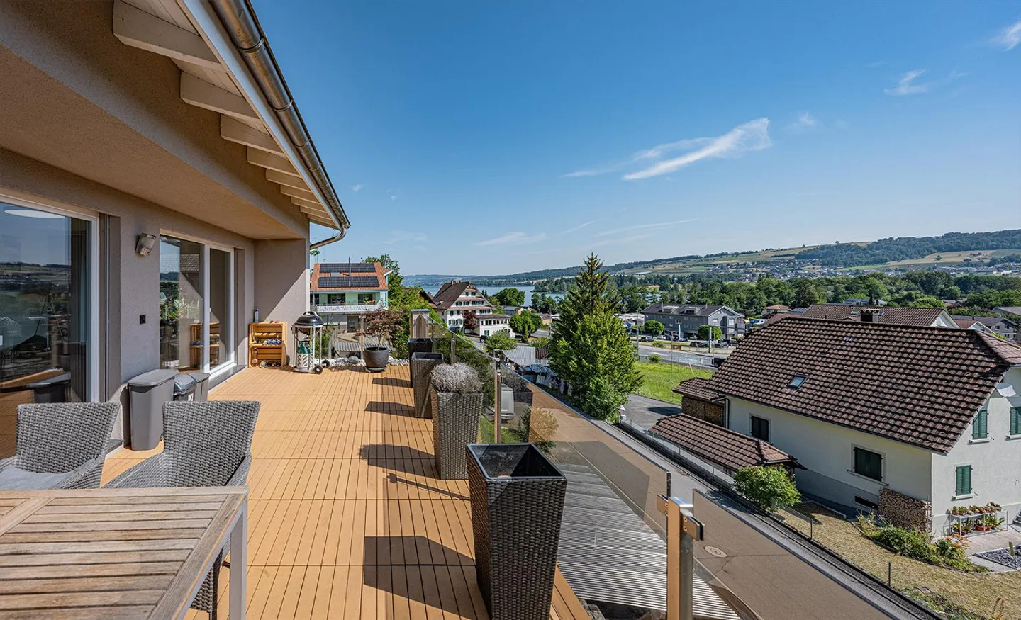 HALLWILERSEE EN VUE – MAISON INDIVIDUELLE EXCLUSIVE AVEC VUE - Photo 5 sur 5