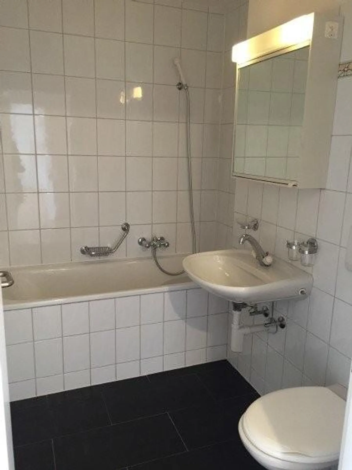 «Appartement 2.5 pièces au 4ème étage avec ascenseur» - Photo 5 sur 6